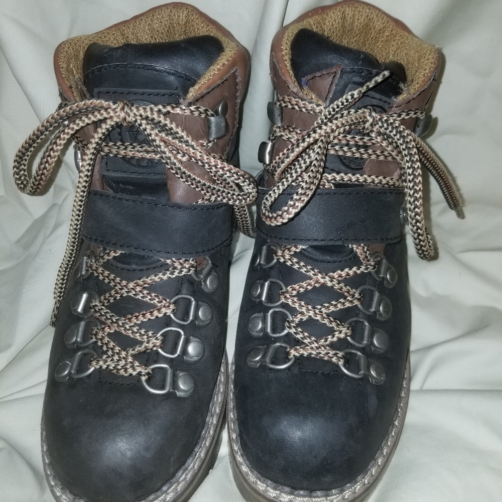 Candies boots